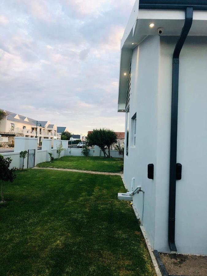 Villa Wave N' Sea à Langebaan Extérieur photo