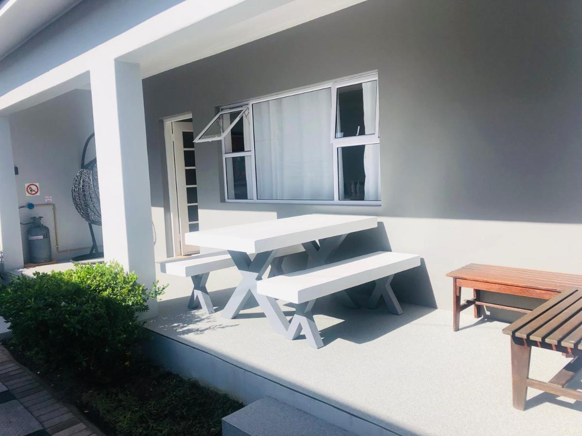 Villa Wave N' Sea à Langebaan Extérieur photo